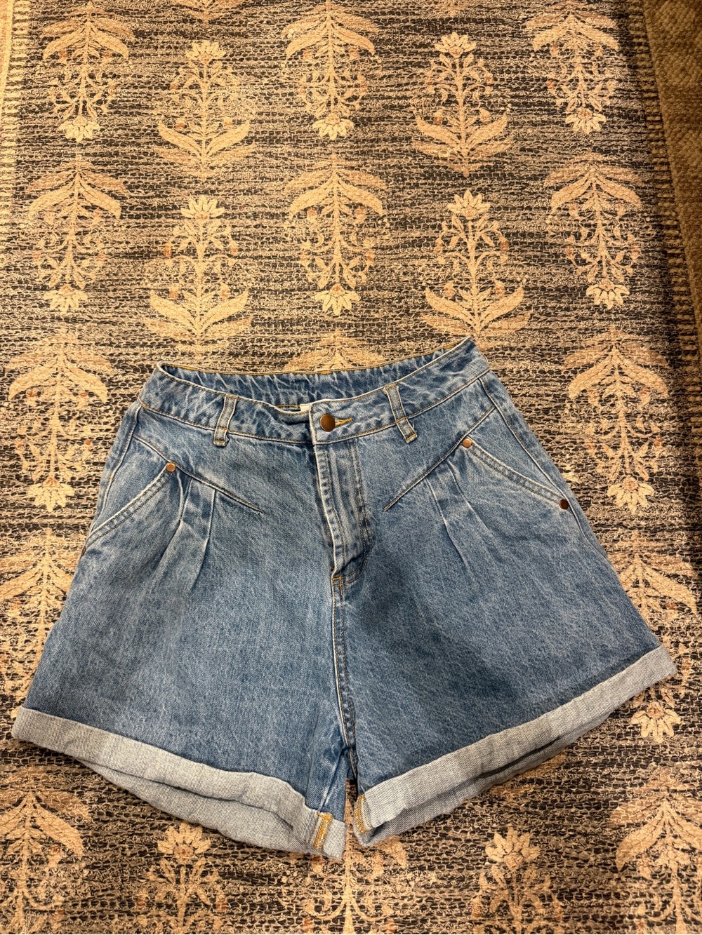 Women's Mabel Vintage-Inspired High-Rise Rolled-Hem Denim Shorts